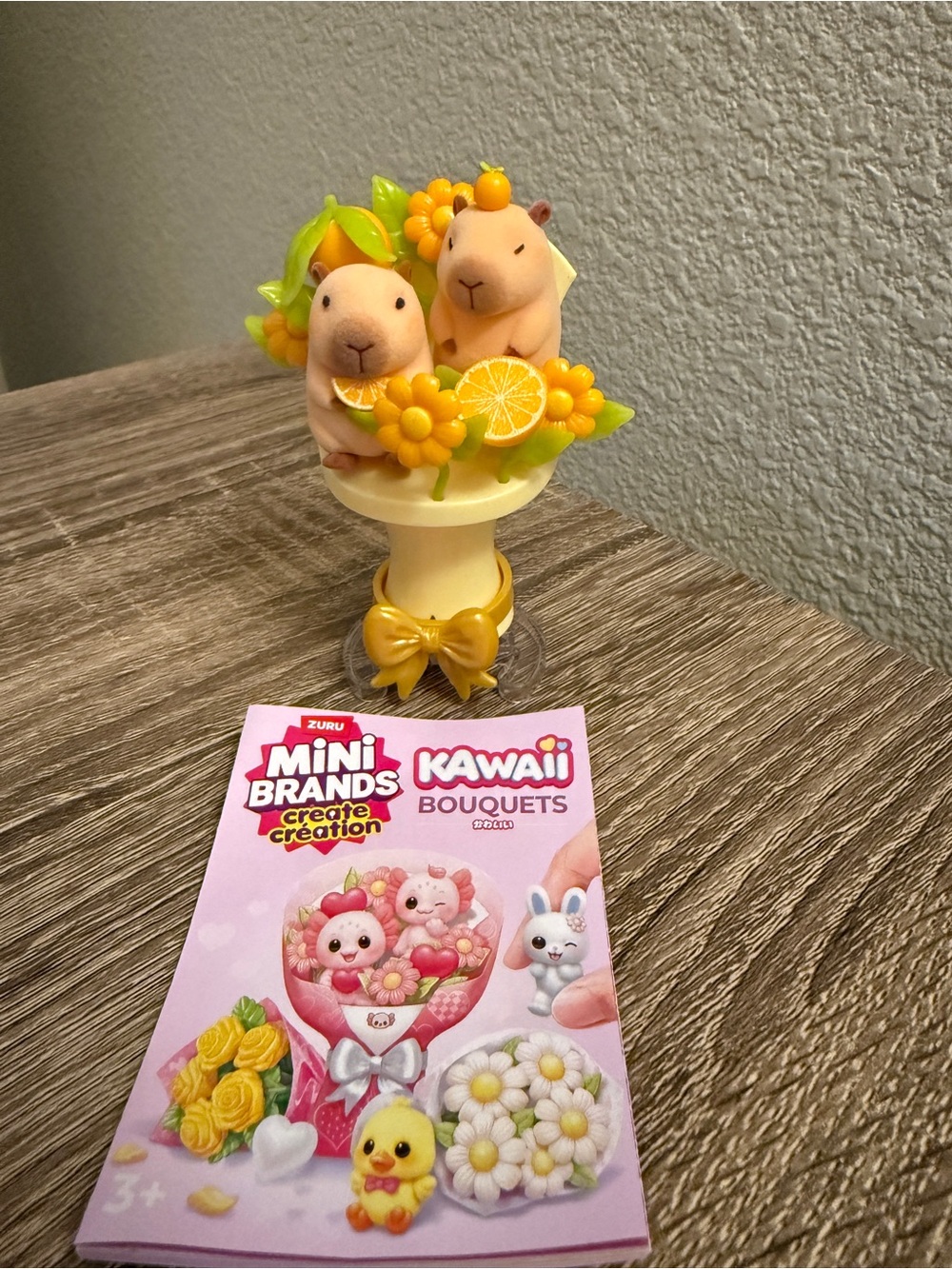 KAWAII BOUQUETS Capybaras